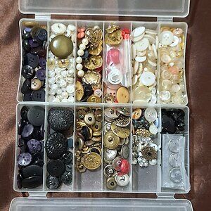 Mixed Button Lot – Hundreds of Assorted Vintage & Modern Buttons + Organizer Box